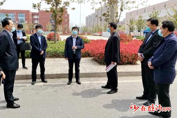 郯城县委副书记代县长王立军督导开学返校前准备工作