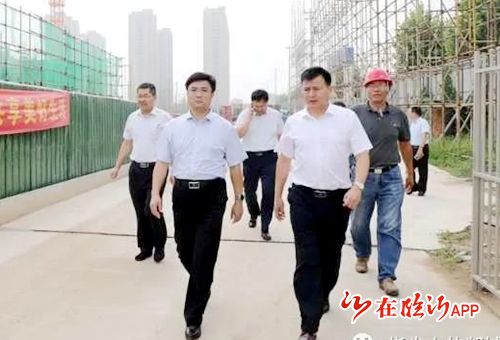 郯城县委副书记,县长王立军到郯城街道调研安置房建设