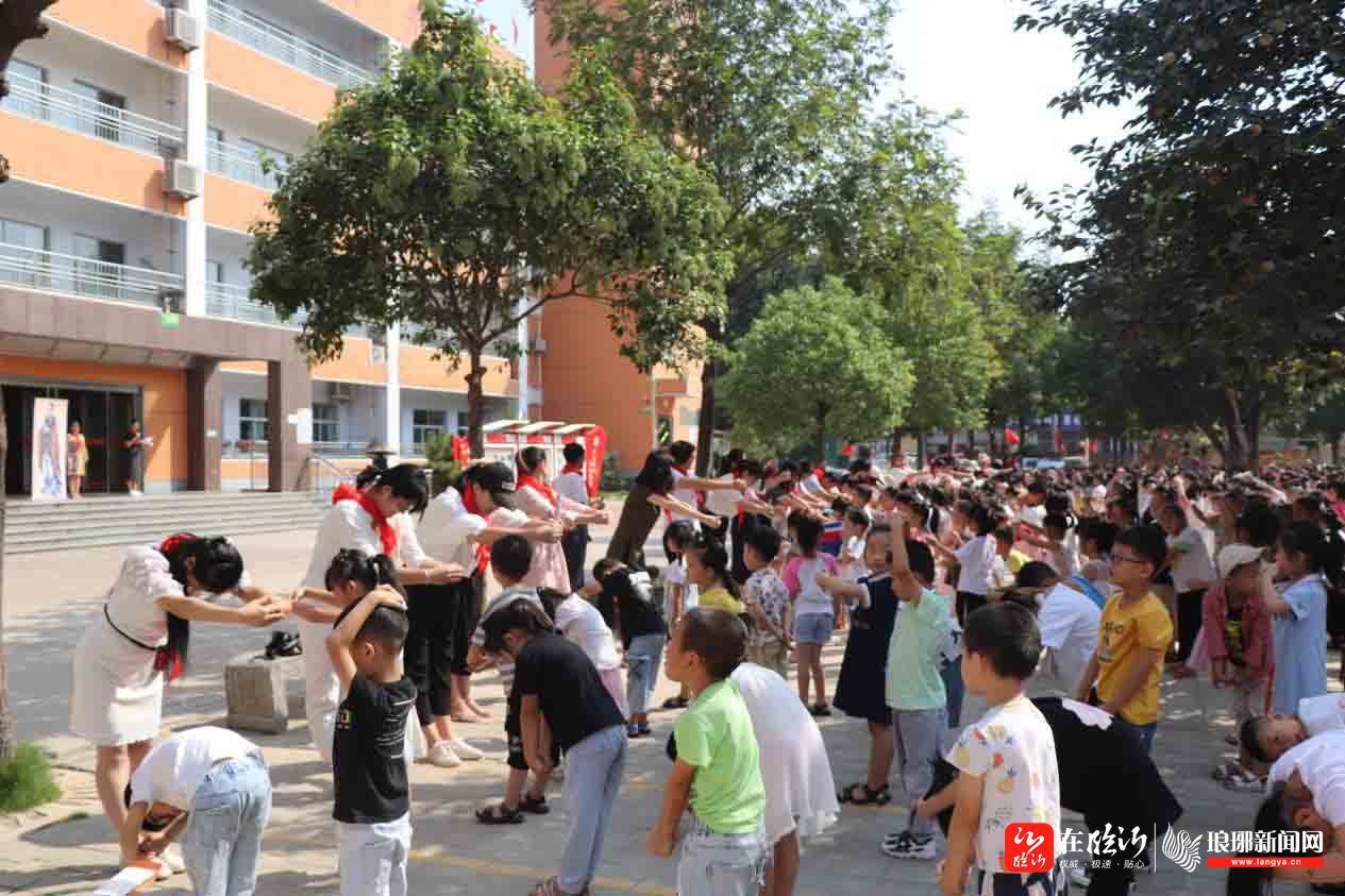 感念师恩 臻于至善 --临沂红旗小学2020级新生入学典礼暨拜师礼完美礼