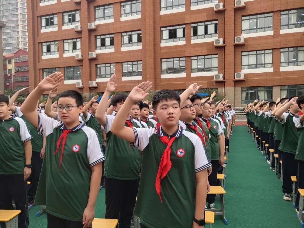 展青春风采 扬六中精神 --临沂六中2020年