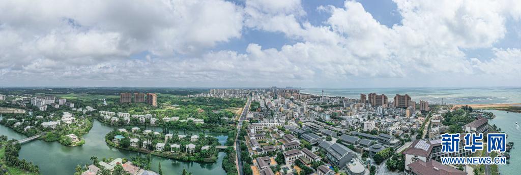 这是4月9日拍摄的海南博鳌镇南强村(无人机照片).