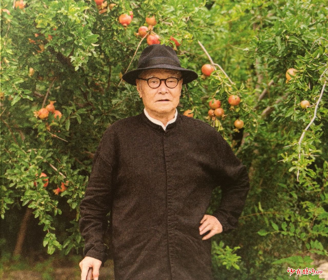 抗战老兵李成栋一生坎坷,不畏艰辛.至今坚持国学养心促养生.