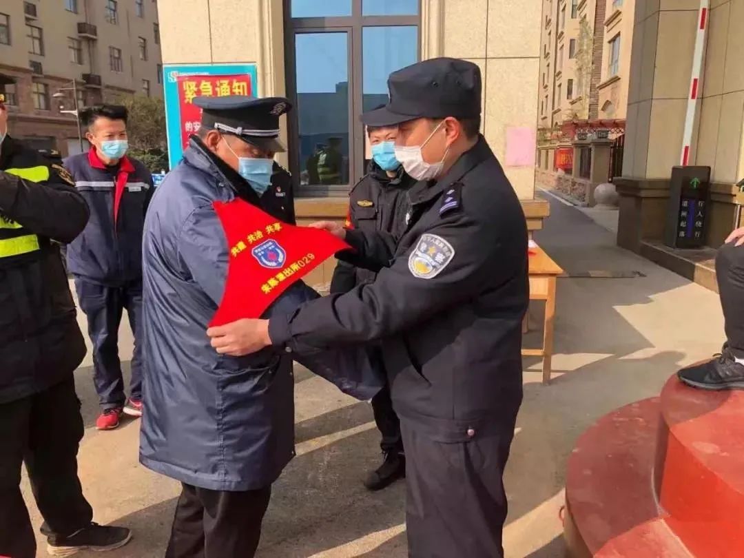 罗庄公安朱陈派出所坚守疫线守护平安