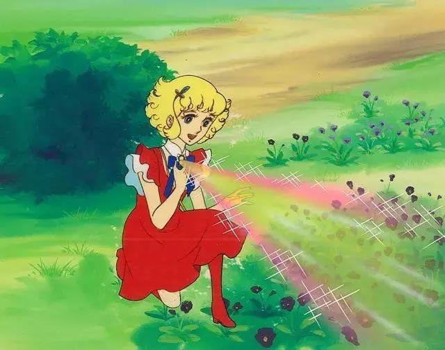 日本经典动画片《花仙子》中,少女小蓓得到一把"花钥匙",去寻找能带来