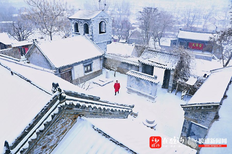 我爱你银装素裹的沂蒙红色影视城