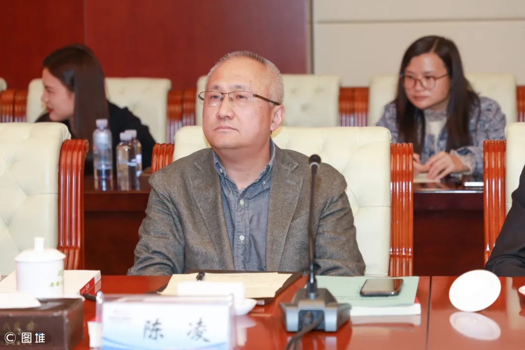 浙江大学管理学院副院长陈凌认为,鲁南制药,赵志全和企业的成长,这