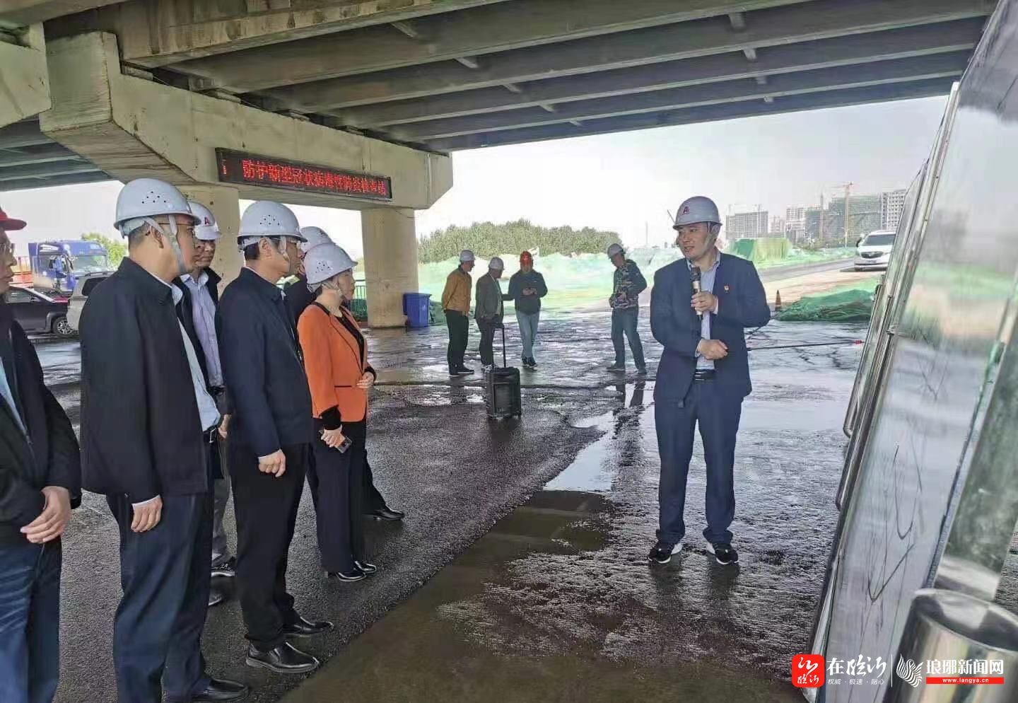 邵明志一行先后到兵学城监理项目现场,临沂市沂河路快速化改造工程二