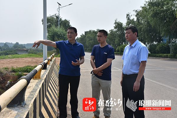 6月23日,副县长,县公安局局长李守东到蒙阴街道调研河道治理及防溺水