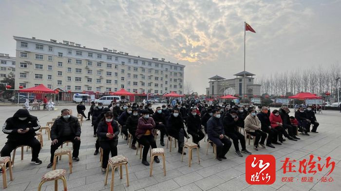 镇街新闻郑山街道开展聚集性疫情应急处置暨全员核酸检测实战演练