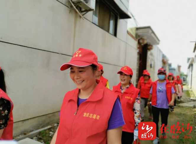 百姓看两会张秀惠让志愿红引领宜居乡村建设