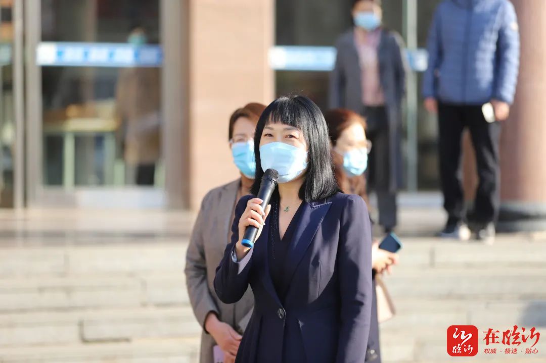 中共临沂第九中学党委书记,校长孙静致欢迎辞.