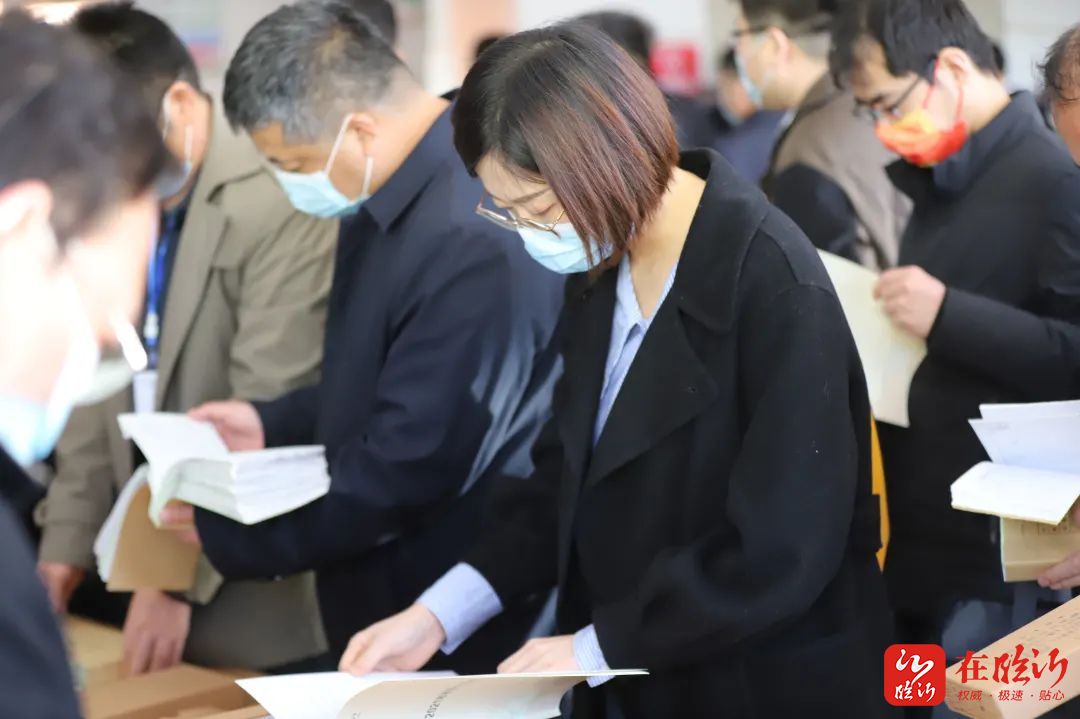 中共临沂第九中学党委书记,校长孙静致欢迎辞.