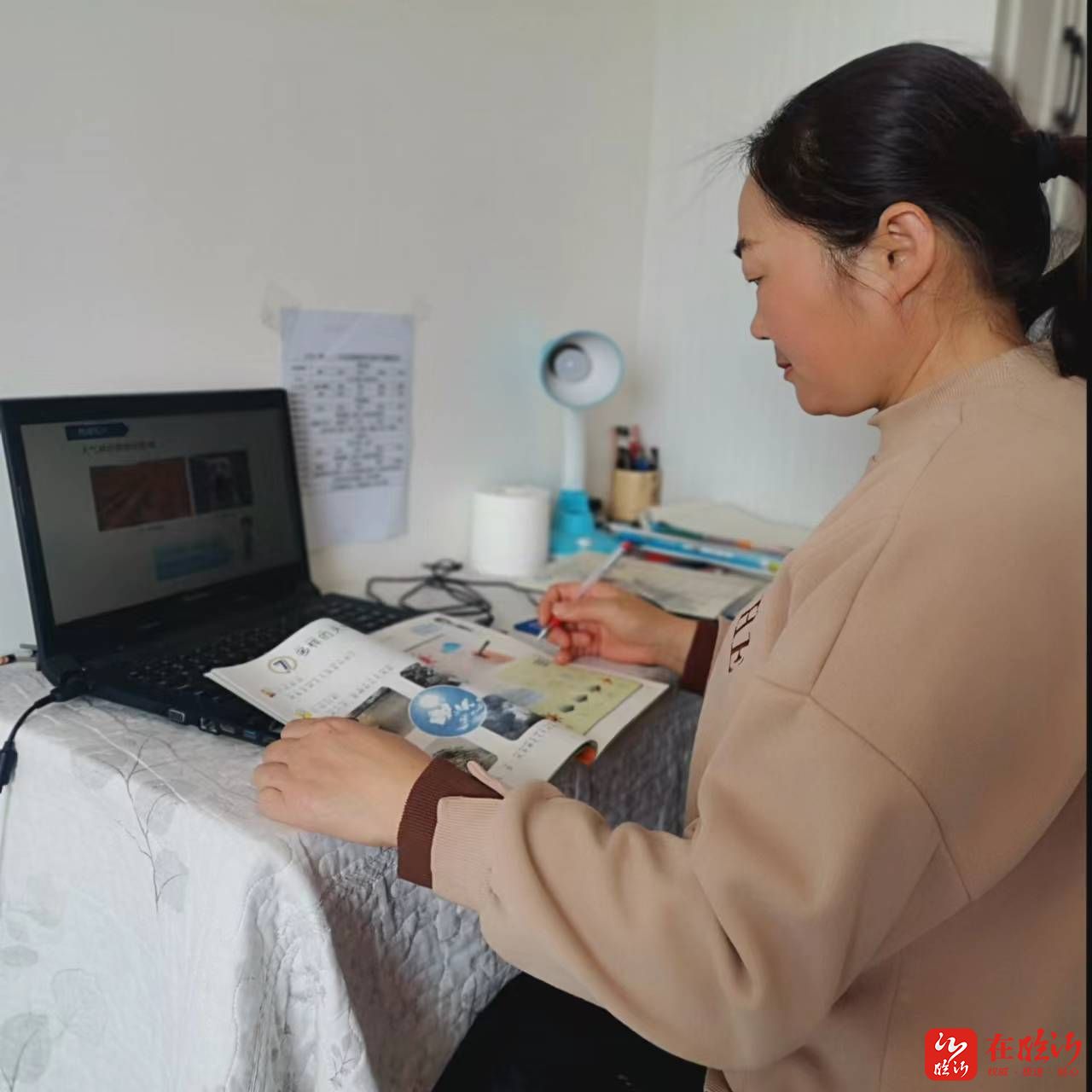 扎根乡村教育奉献青春无悔记临沂汪沟小学优秀教师张桂霞