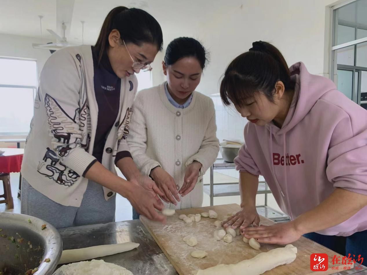 平邑县武台镇中心校开展三八妇女节主题活动