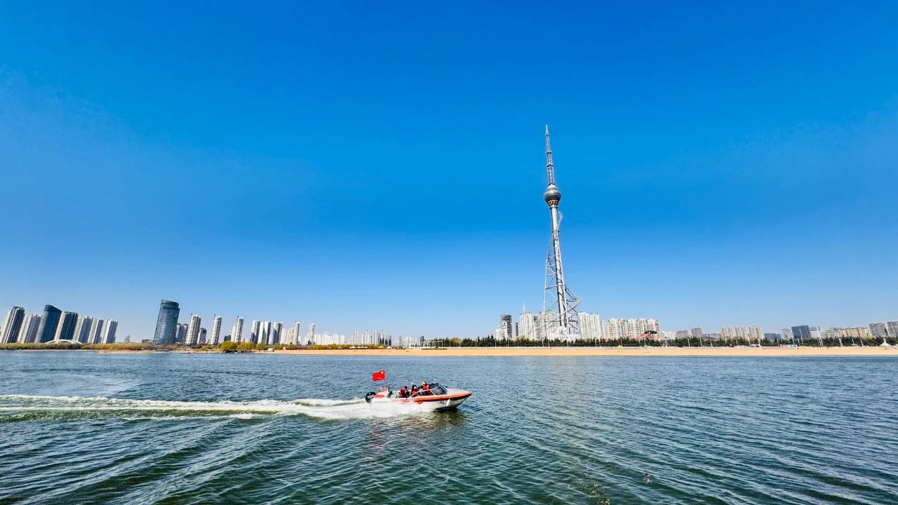 我在船上看家乡水韵琅琊水上观光游船快艇3月23日试运行22日上午1000