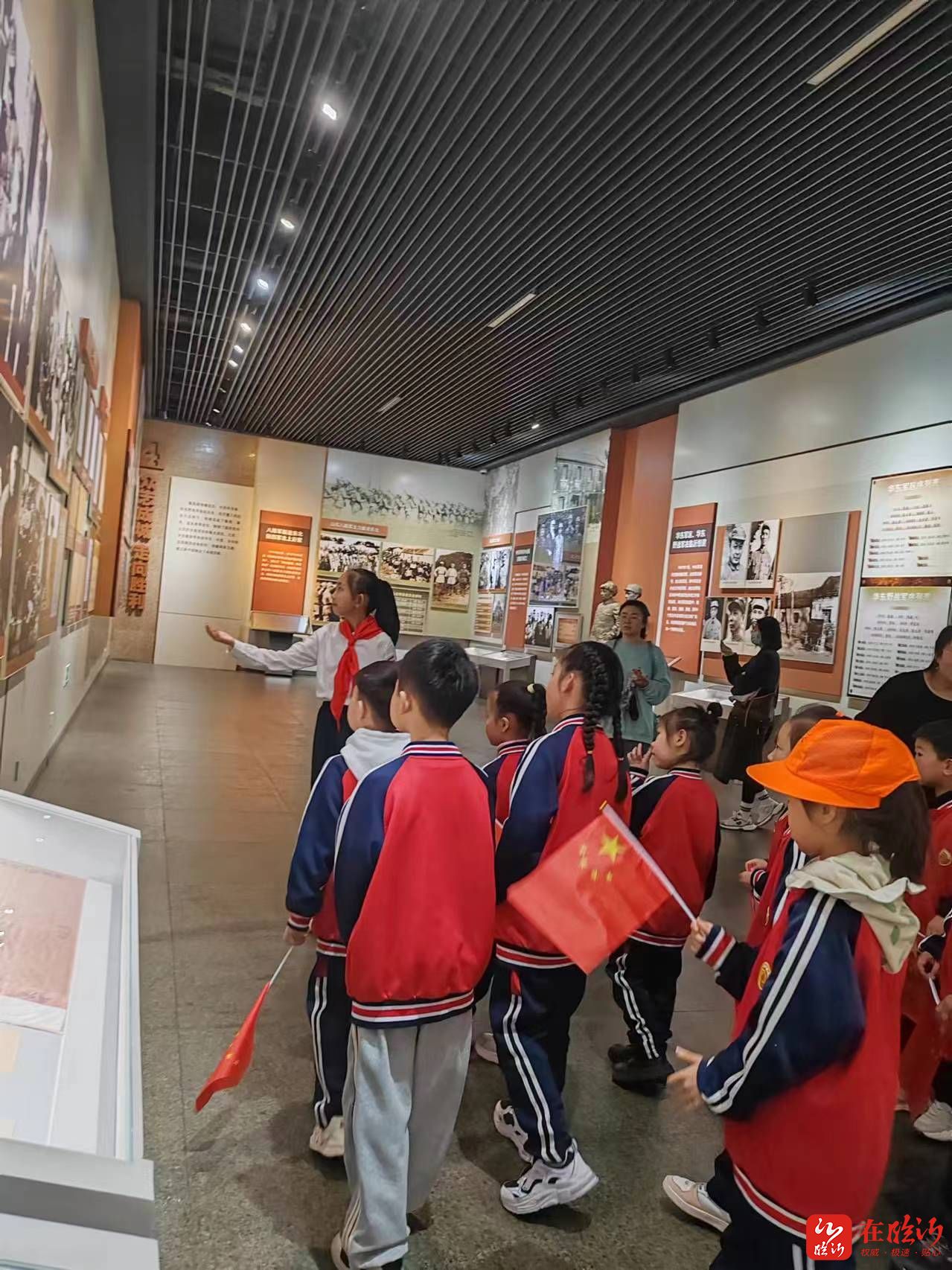 临沂银雀山小学参观沂蒙革命纪念馆
