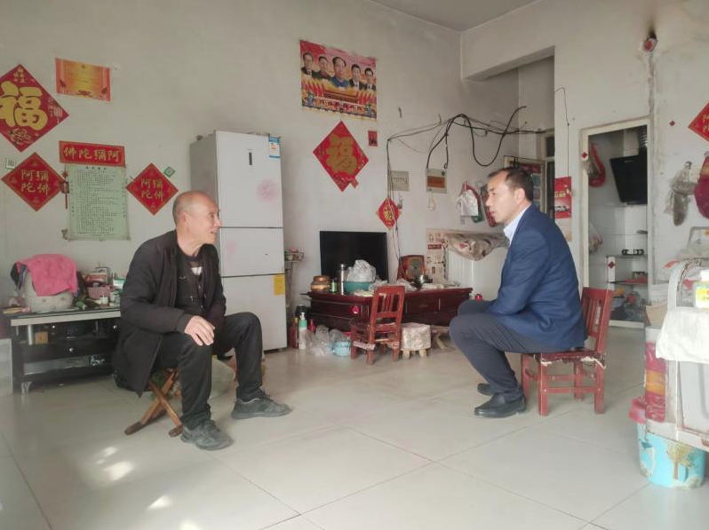 一市民来电反映,罗庄街道朱陈东村前期统计失地保险时其未上报,现未